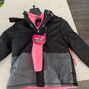 Kids size 10/12 insulated jacket. Brand new. Never worn still have tags on them.